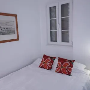 Charming Colonial Flat In Historic Building , Gibraltar Gibraltar