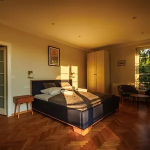 hotellátogatás